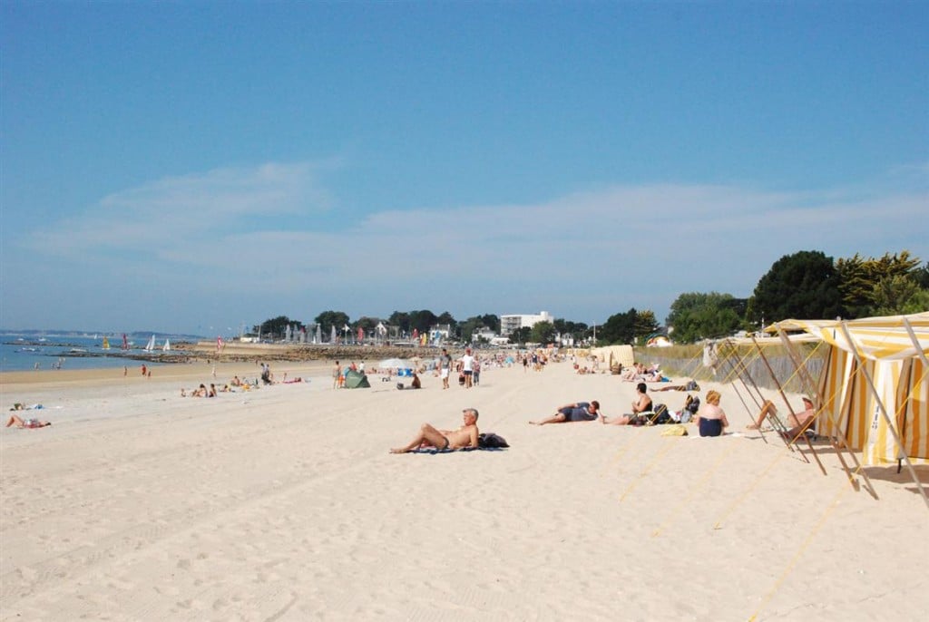 Grande-plage-CARNAC-1024x686