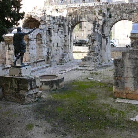 Porte d'Auguste à Nîmes