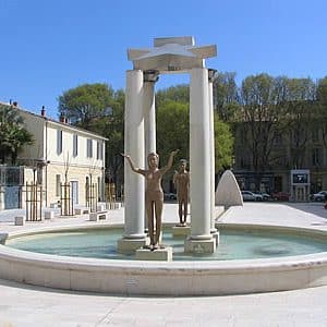Fontaine de la place d'Assas à Nîmes