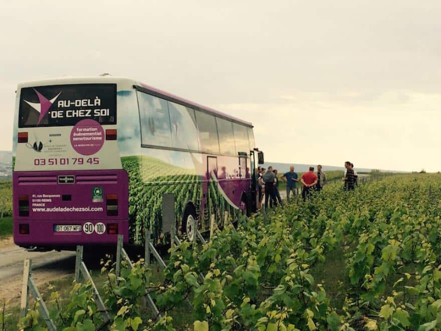 Activite Team Building - region Champagne - Bus en vigne