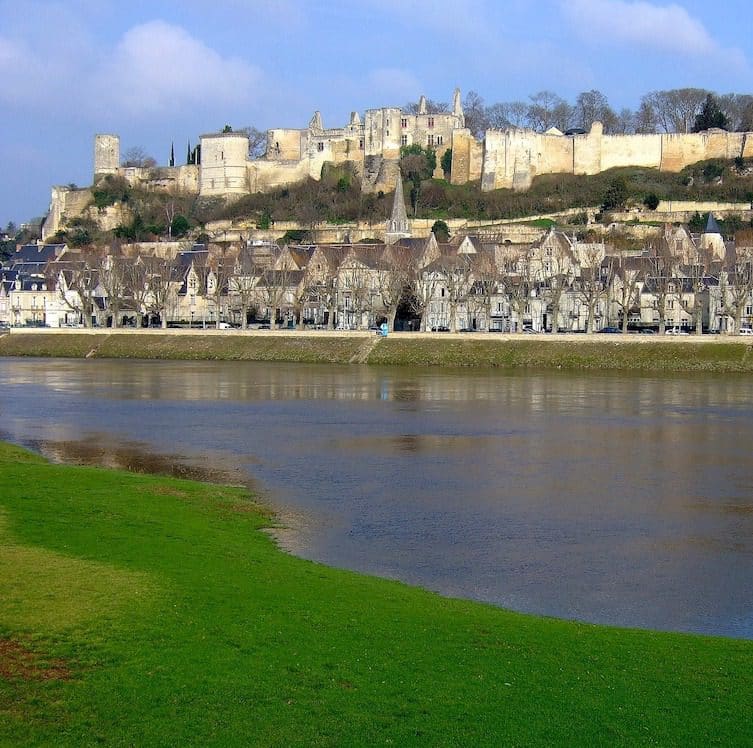 Visiter la Vallée Du Rhône : Château de Chinon