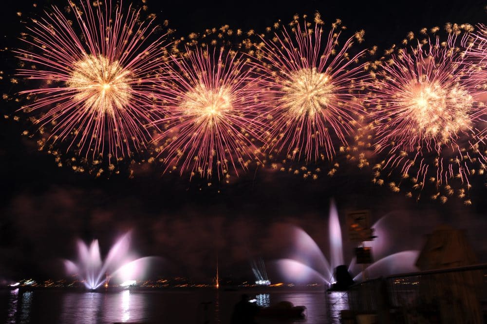 Vue sur la Fête du lac d'Annecy