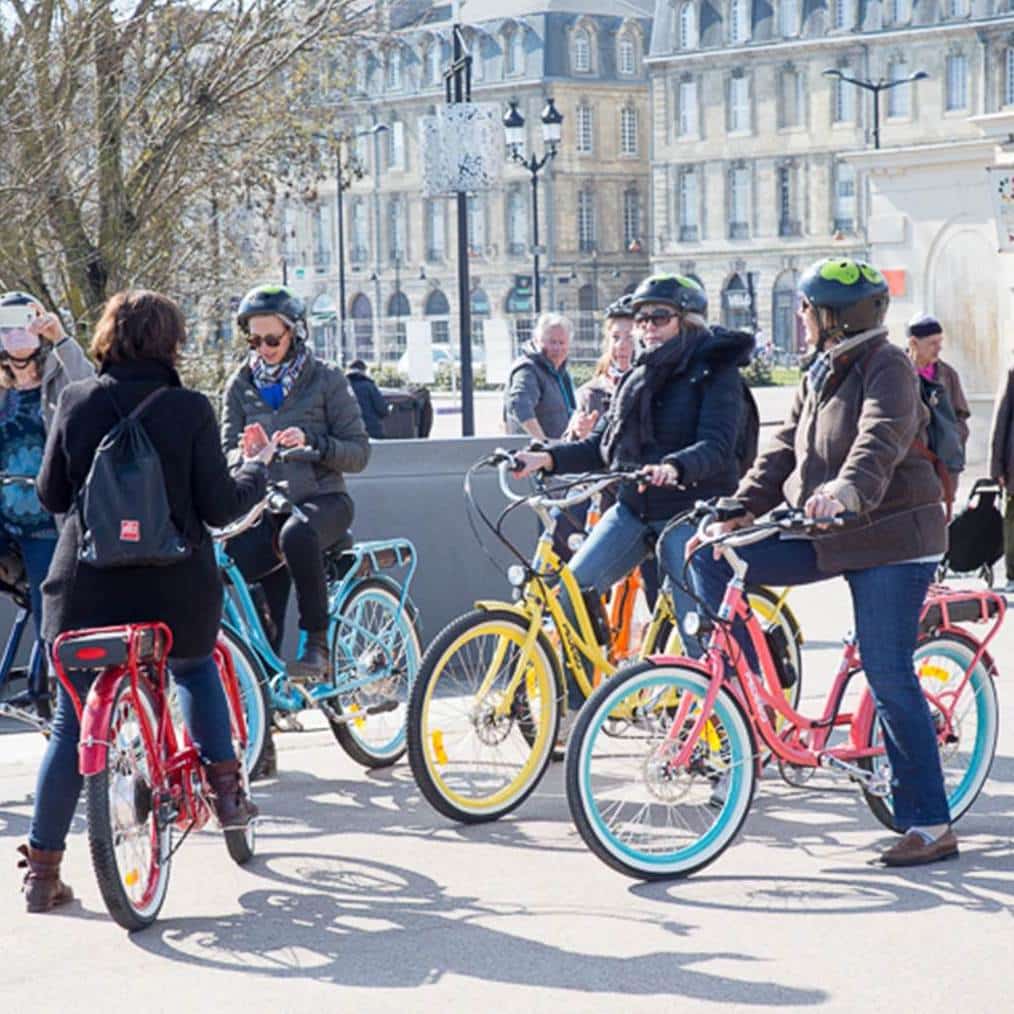 Visiter bordeaux en vélos électriques