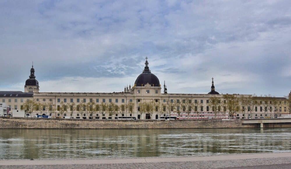Visiter le Grand Hôtel Dieu Lyon