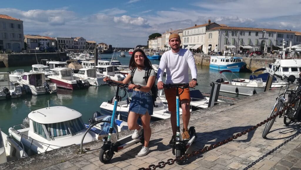 Visiter l’Île de Ré à trottinette électrique ile de ré la rochelle