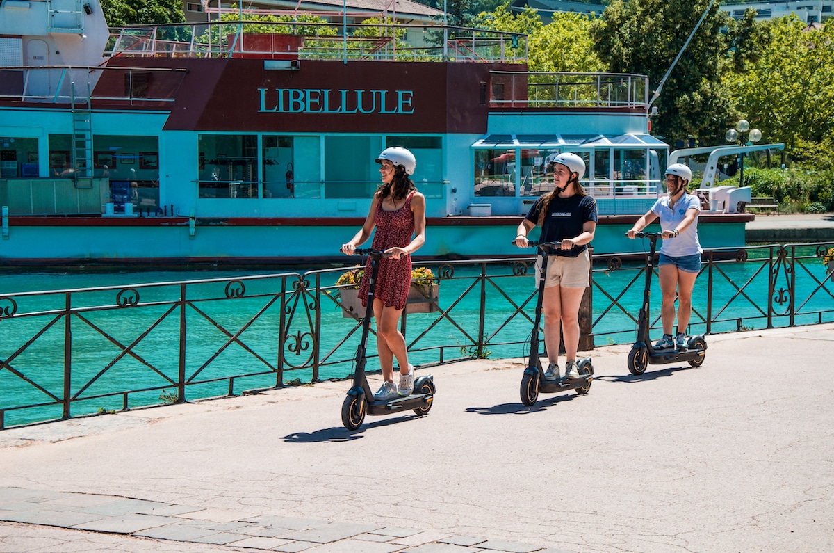 trottinette électrique mobilboard